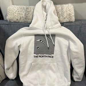 Men’s north face hoodie